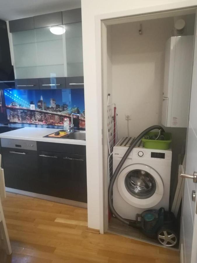Apartment Tesla Wien Exterior foto